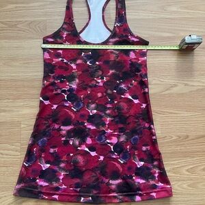 lululemon athletica CRB - Size 4